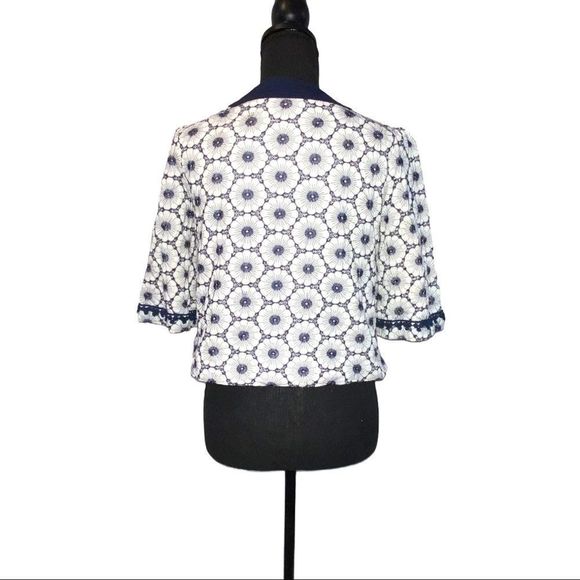 Jade by Melody Tam white and navy crop jacket - Picture 3 of 12